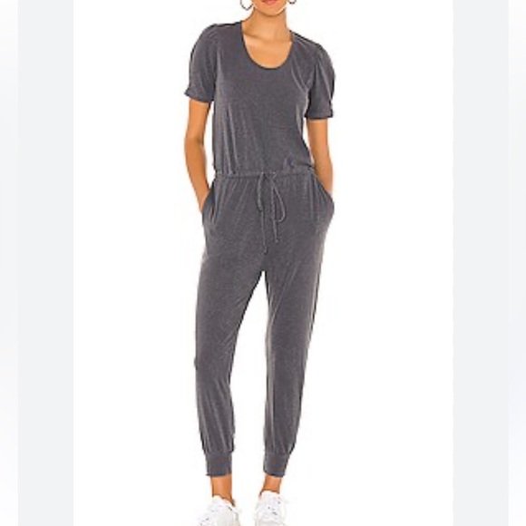 Sundry Pants - SUNDRY woman’s romper